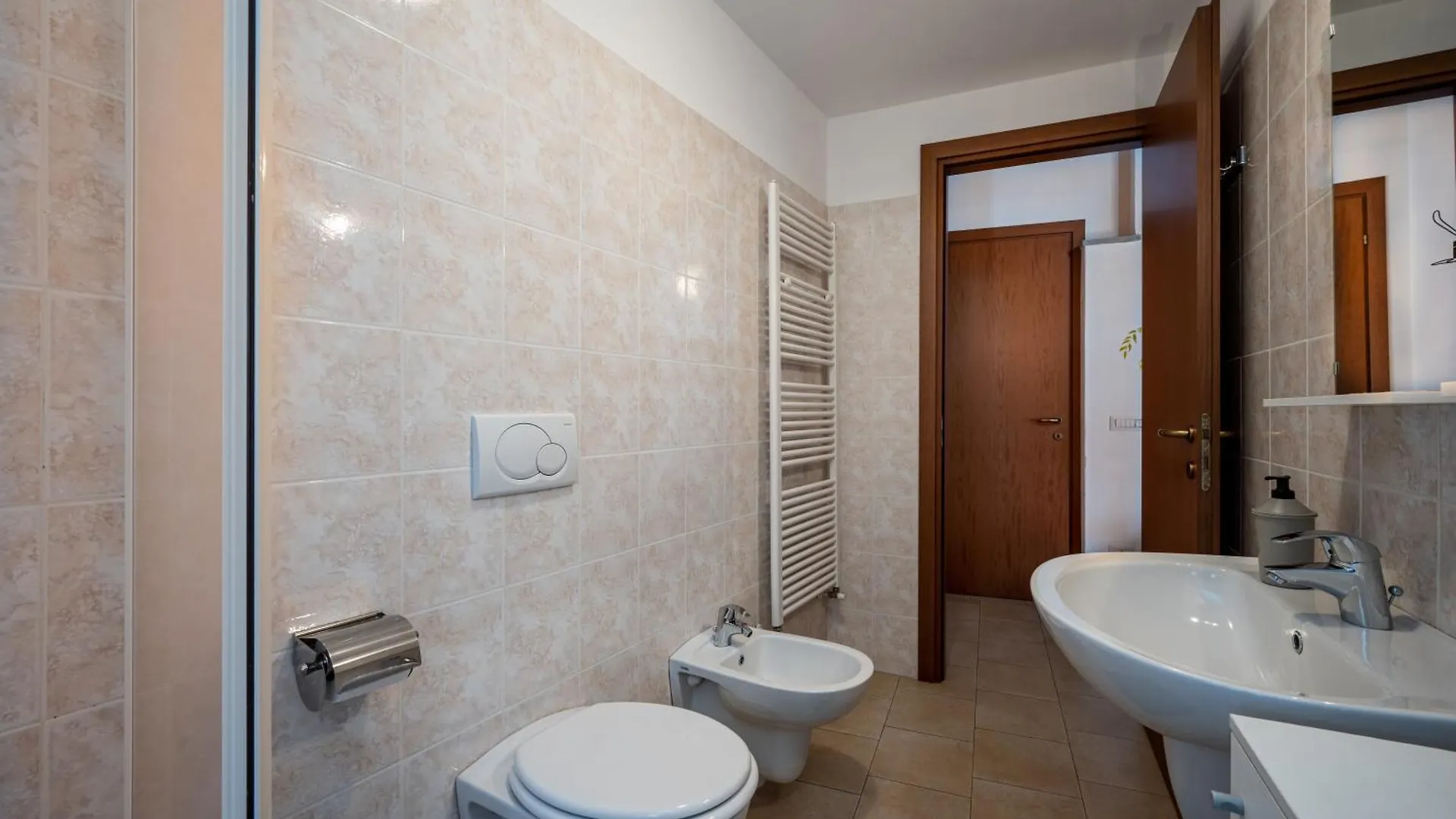 Aparthotel Agribenessere Brenzio Consiglio di Rumo Italy